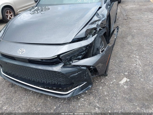 Продажа на аукционе авто 2023 Toyota Crown Limited, vin: JTDAAAAF7P3006042, номер лота: 46137852