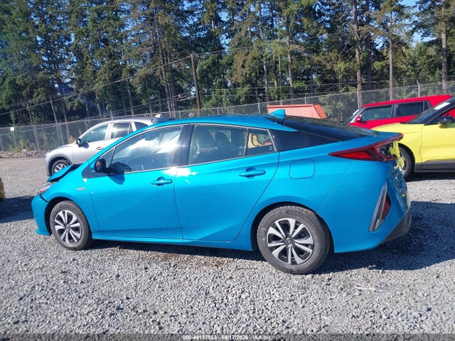 Продаж на аукціоні авто 2017 Toyota Prius Prime Premium, vin: JTDKARFP3H3058256, номер лоту: 46137853