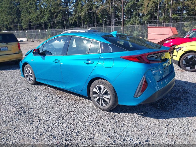 Продаж на аукціоні авто 2017 Toyota Prius Prime Premium, vin: JTDKARFP3H3058256, номер лоту: 46137853
