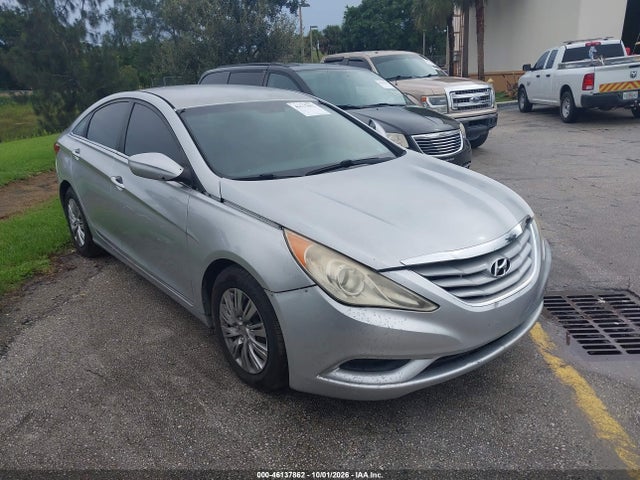 Продажа на аукционе авто 2012 Hyundai Sonata Gls, vin: 5NPEB4ACXCH449158, номер лота: 46137862