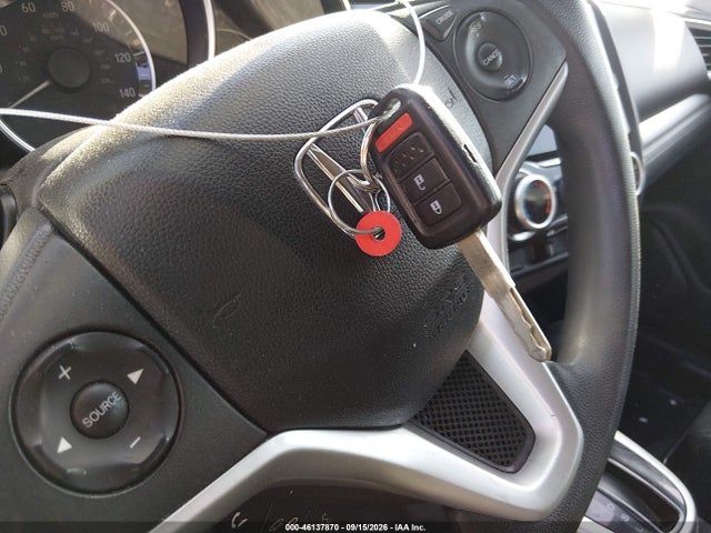 Honda FIT LX 2015 3HGGK5H5XFM748736 Image 11