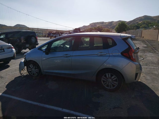 Honda FIT LX 2015 3HGGK5H5XFM748736 Image 14