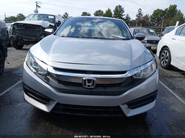 46137871 :رقم المزاد ، 2HGFC4B07HH307017 vin ، 2017 Honda Civic Lx-p مزاد بيع