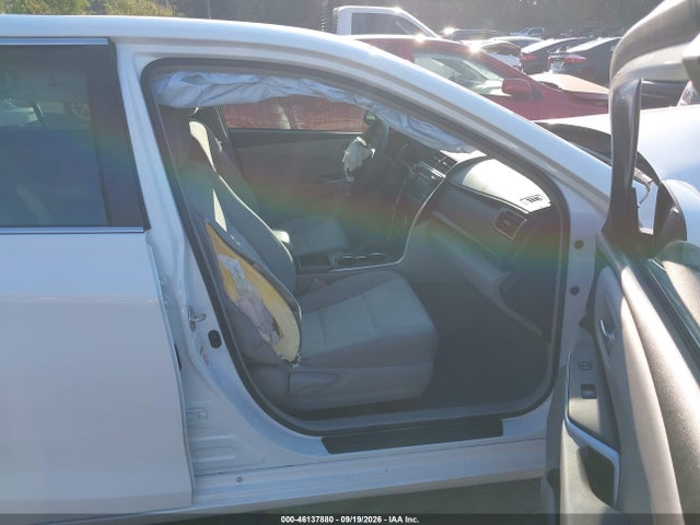 Продаж на аукціоні авто 2017 Toyota Camry Le, vin: 4T1BF1FK9HU343928, номер лоту: 46137880