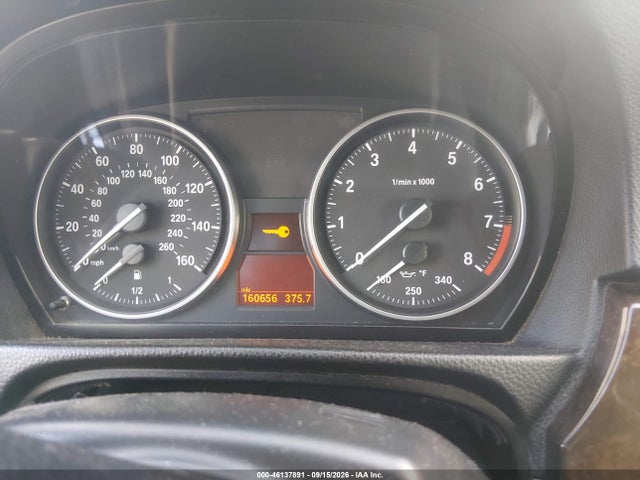 46137891 :رقم المزاد ، WBAWR3C55AP462262 vin ، 2010 Bmw 328i مزاد بيع