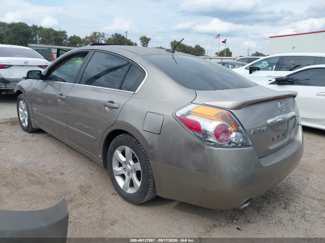 46137897 :رقم المزاد ، 1N4CL21E57C177121 vin ، 2007 Nissan Altima Hybrid مزاد بيع