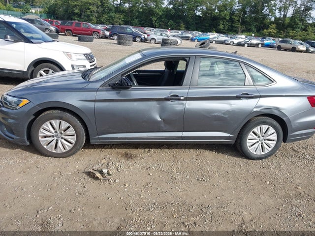 Продажа на аукционе авто 2019 Volkswagen Jetta 1.4t R-line/1.4t S/1.4t Se, vin: 3VWC57BUXKM122322, номер лота: 46137910