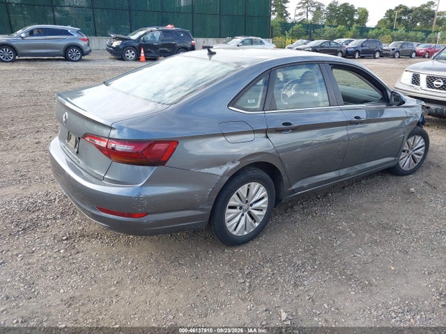 Продажа на аукционе авто 2019 Volkswagen Jetta 1.4t R-line/1.4t S/1.4t Se, vin: 3VWC57BUXKM122322, номер лота: 46137910