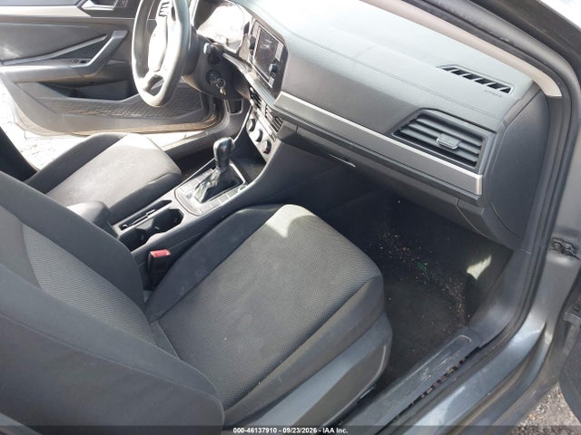 Продажа на аукционе авто 2019 Volkswagen Jetta 1.4t R-line/1.4t S/1.4t Se, vin: 3VWC57BUXKM122322, номер лота: 46137910