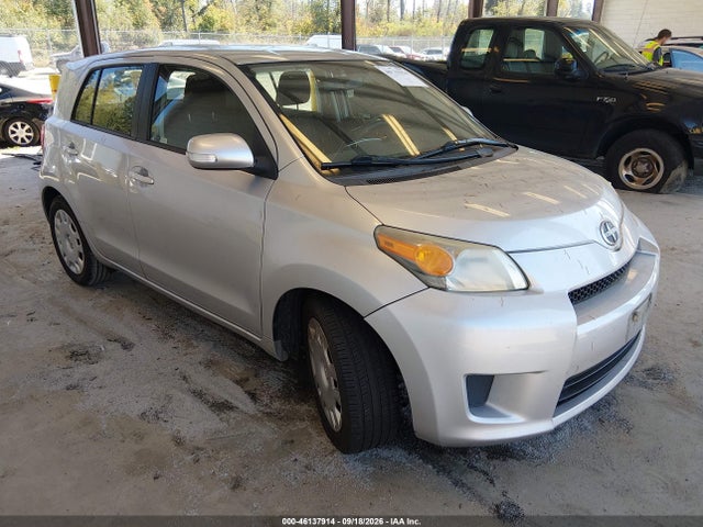 Scion XD 2014 JTKKUPB48E1040780 main image