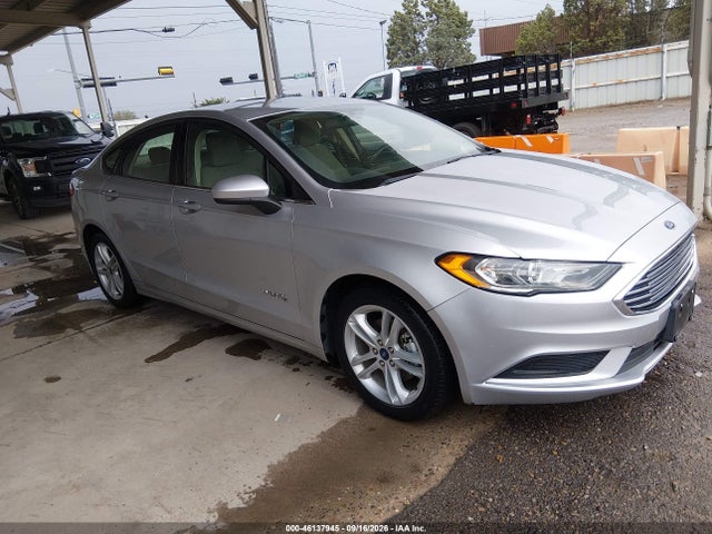 2018 Ford Fusion Hybrid Se მანქანა იყიდება აუქციონზე, vin: 3FA6P0LU0JR250656, აუქციონის ნომერი: 46137945