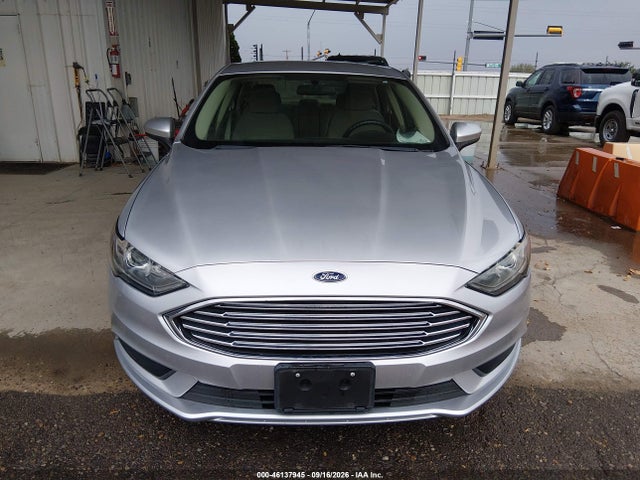 2018 Ford Fusion Hybrid Se მანქანა იყიდება აუქციონზე, vin: 3FA6P0LU0JR250656, აუქციონის ნომერი: 46137945