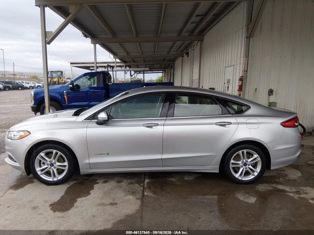 2018 Ford Fusion Hybrid Se მანქანა იყიდება აუქციონზე, vin: 3FA6P0LU0JR250656, აუქციონის ნომერი: 46137945
