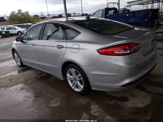 2018 Ford Fusion Hybrid Se მანქანა იყიდება აუქციონზე, vin: 3FA6P0LU0JR250656, აუქციონის ნომერი: 46137945