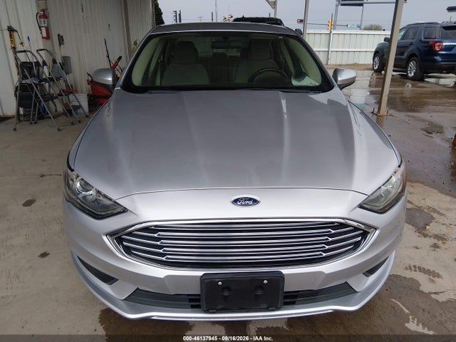 2018 Ford Fusion Hybrid Se მანქანა იყიდება აუქციონზე, vin: 3FA6P0LU0JR250656, აუქციონის ნომერი: 46137945