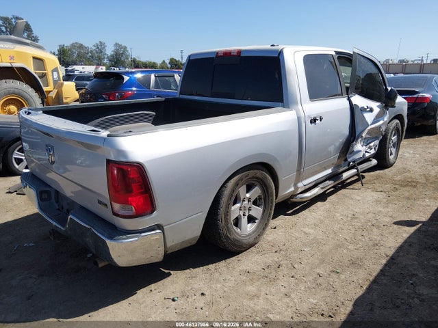 46137956 :رقم المزاد ، 1D3HB13PX9S700693 vin ، 2009 Dodge Ram 1500 Slt/sport/trx مزاد بيع