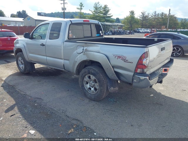 2011 Toyota Tacoma Base V6 მანქანა იყიდება აუქციონზე, vin: 5TFUU4EN3BX016169, აუქციონის ნომერი: 46137974