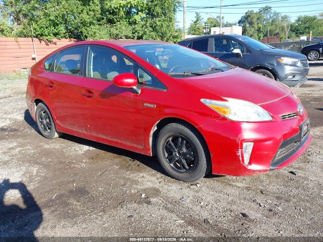 Auction sale of the 2013 Toyota Prius Three, vin: JTDKN3DU7D1727631, lot number: 46137977