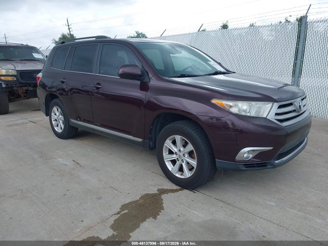Auction sale of the 2011 Toyota Highlander Se V6, vin: 5TDZK3EH1BS029749, lot number: 46137996