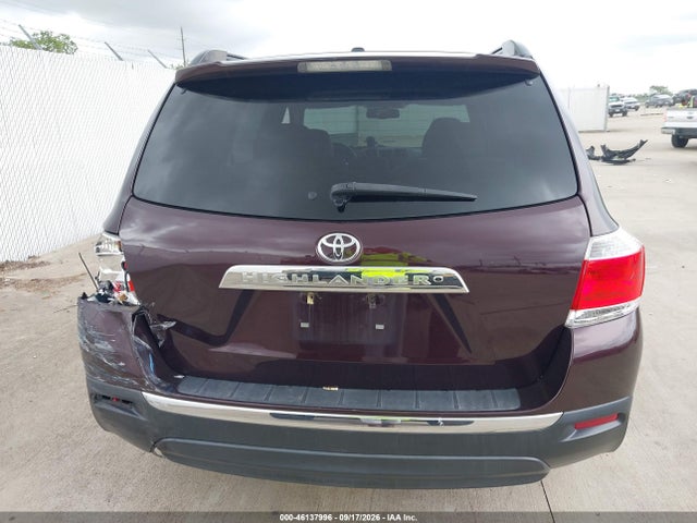 2011 Toyota Highlander Se V6 მანქანა იყიდება აუქციონზე, vin: 5TDZK3EH1BS029749, აუქციონის ნომერი: 46137996