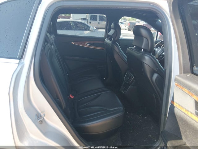 Продажа на аукционе авто 2016 Lincoln Mkx Reserve, vin: 2LMTJ6LR0GBL24677, номер лота: 46137998