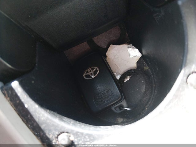 46138006 :رقم المزاد ، JTDKN3DU7B5341068 vin ، 2011 Toyota Prius Two مزاد بيع