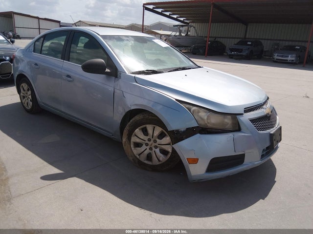 46138014 :رقم المزاد ، 1G1PC5SH7C7182175 vin ، 2012 Chevrolet Cruze Ls مزاد بيع