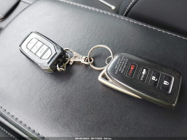46138024 :رقم المزاد ، JTHBK1GG3G2217647 vin ، 2016 Lexus Es 350 مزاد بيع