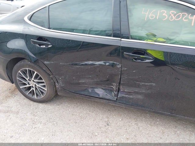46138024 :رقم المزاد ، JTHBK1GG3G2217647 vin ، 2016 Lexus Es 350 مزاد بيع