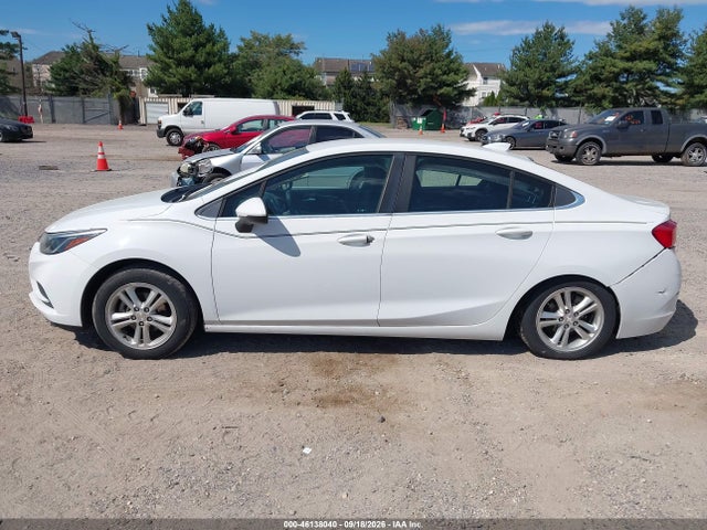Aukcja sprzedaży 2017 Chevrolet Cruze Lt Auto, vin: 1G1BE5SM8H7190875, numer aukcji: 46138040