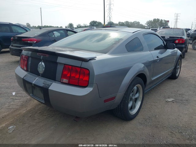2007 Ford Mustang V6 Deluxe/v6 Premium მანქანა იყიდება აუქციონზე, vin: 1ZVFT80N075337628, აუქციონის ნომერი: 46138120