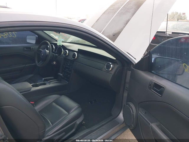 2007 Ford Mustang V6 Deluxe/v6 Premium მანქანა იყიდება აუქციონზე, vin: 1ZVFT80N075337628, აუქციონის ნომერი: 46138120