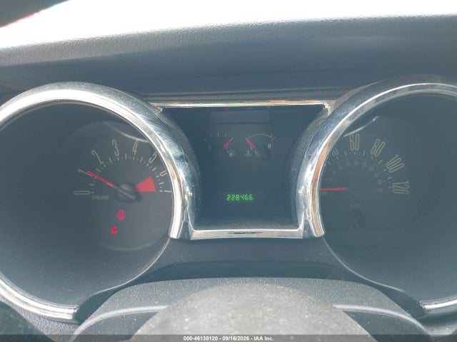 2007 Ford Mustang V6 Deluxe/v6 Premium მანქანა იყიდება აუქციონზე, vin: 1ZVFT80N075337628, აუქციონის ნომერი: 46138120