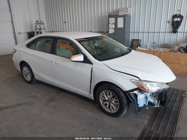 2016 Toyota Camry Le მანქანა იყიდება აუქციონზე, vin: 4T1BF1FKXGU245134, აუქციონის ნომერი: 46138125
