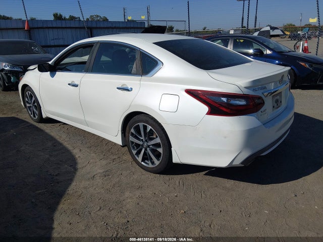 Aukcja sprzedaży 2017 Nissan Altima 2.5 Sr, vin: 1N4AL3AP1HC253353, numer aukcji: 46138141