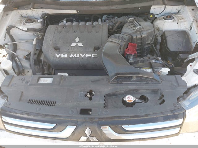 Продажа на аукционе авто 2014 Mitsubishi Outlander Gt, vin: JA4JZ4AX2EZ003167, номер лота: 46138144