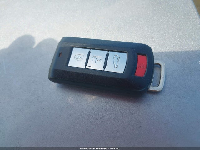 Продажа на аукционе авто 2014 Mitsubishi Outlander Gt, vin: JA4JZ4AX2EZ003167, номер лота: 46138144