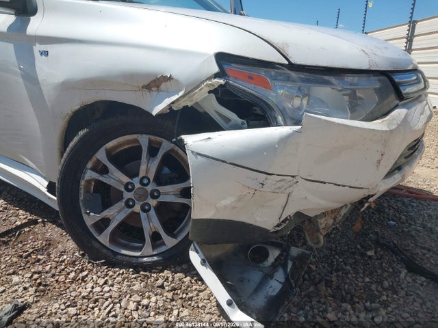 Продажа на аукционе авто 2014 Mitsubishi Outlander Gt, vin: JA4JZ4AX2EZ003167, номер лота: 46138144