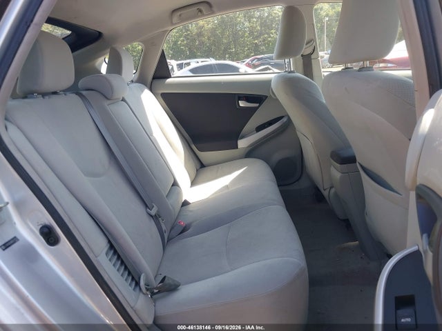 46138146 :رقم المزاد ، JTDKN3DU8B0313518 vin ، 2011 Toyota Prius Three مزاد بيع