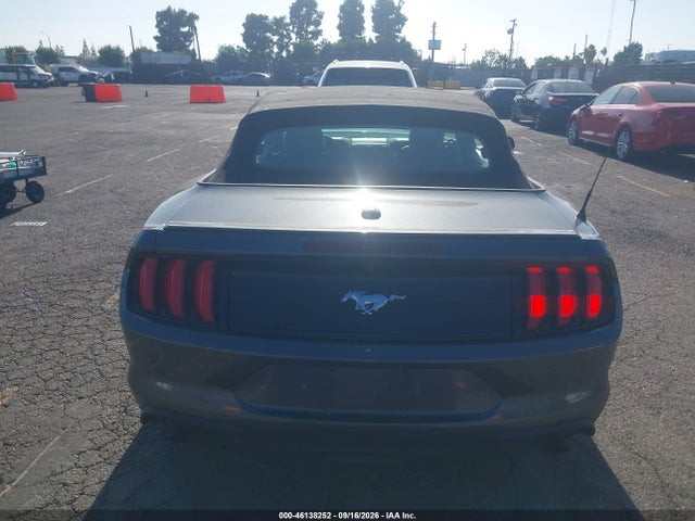 Ford Mustang Ecoboost Premium 2020 1FATP8UH1L5125867 Image 16