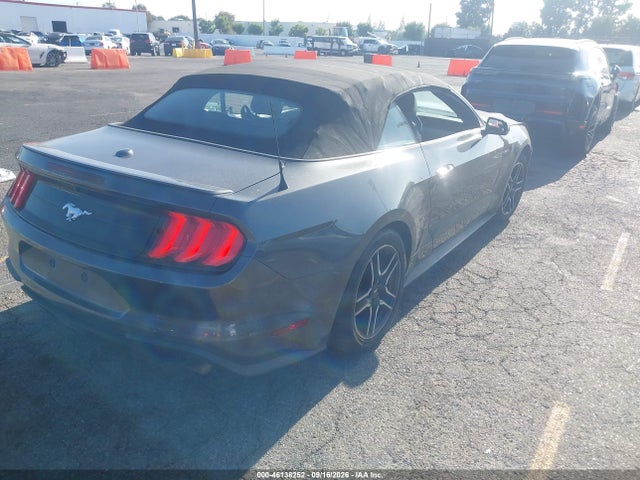 Ford Mustang Ecoboost Premium 2020 1FATP8UH1L5125867 Image 4