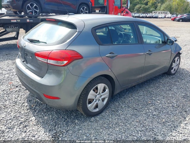 Aukcja sprzedaży 2016 Kia Forte Lx, vin: KNAFK5A81G5605578, numer aukcji: 46138253