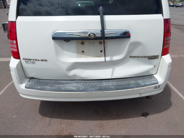 46138261 :رقم المزاد ، 2A4RR5D1XAR136540 vin ، 2010 Chrysler Town & Country Touring مزاد بيع