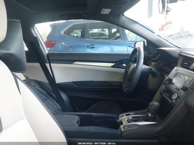 46138323 :رقم المزاد ، 2HGFC4B06GH308285 vin ، 2016 Honda Civic Lx-p مزاد بيع