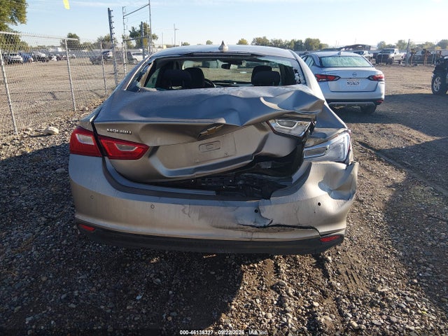 1G1ZD5ST3SF141430 Chevrolet Malibu Fwd 1lt