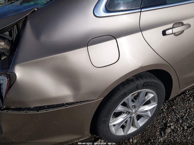 1G1ZD5ST3SF141430 Chevrolet Malibu Fwd 1lt