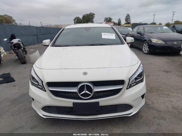 WDDSJ4EB9JN609038 Mercedes-Benz CLA 250