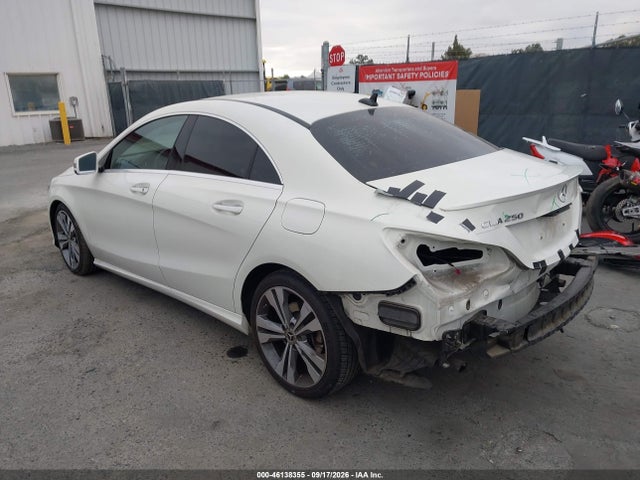 WDDSJ4EB9JN609038 Mercedes-Benz CLA 250