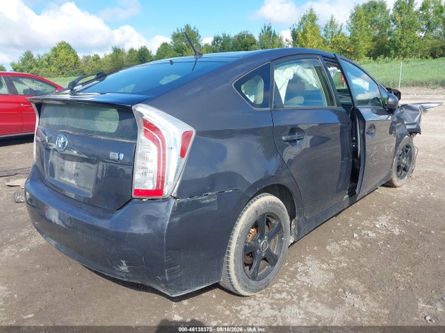Продажа на аукционе авто 2015 Toyota Prius Two, vin: JTDKN3DU7F1875314, номер лота: 46138373