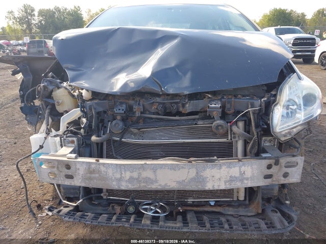 Продажа на аукционе авто 2015 Toyota Prius Two, vin: JTDKN3DU7F1875314, номер лота: 46138373